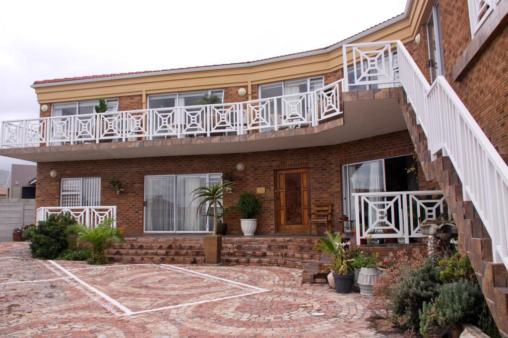 Blougans B&B Gansbaai Exterior foto
